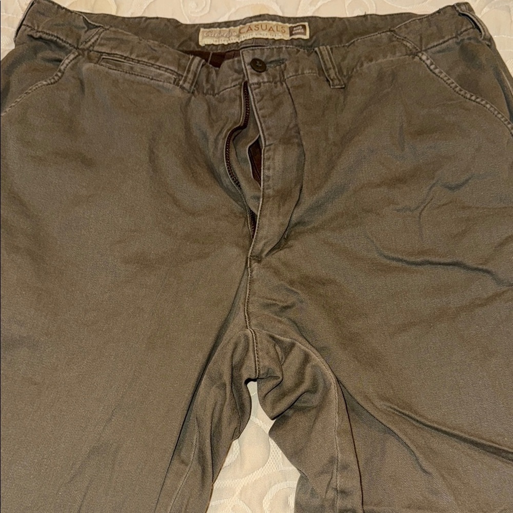Cabela’s Casual Men's Pants in Olive Green Lined